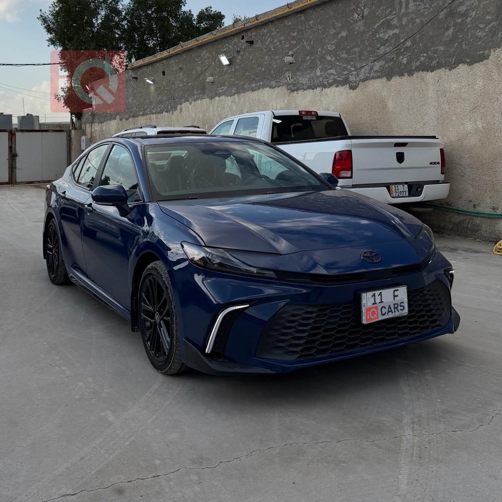 تۆیۆتا کامری